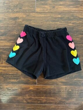 Place Black Elastic Waist Shorts with Colorful Heart Detail